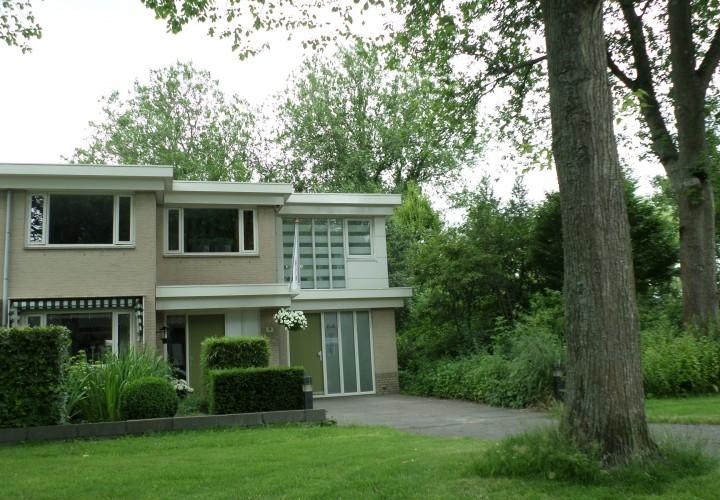 Buitenaanzicht van bed en breakfast graaf jan